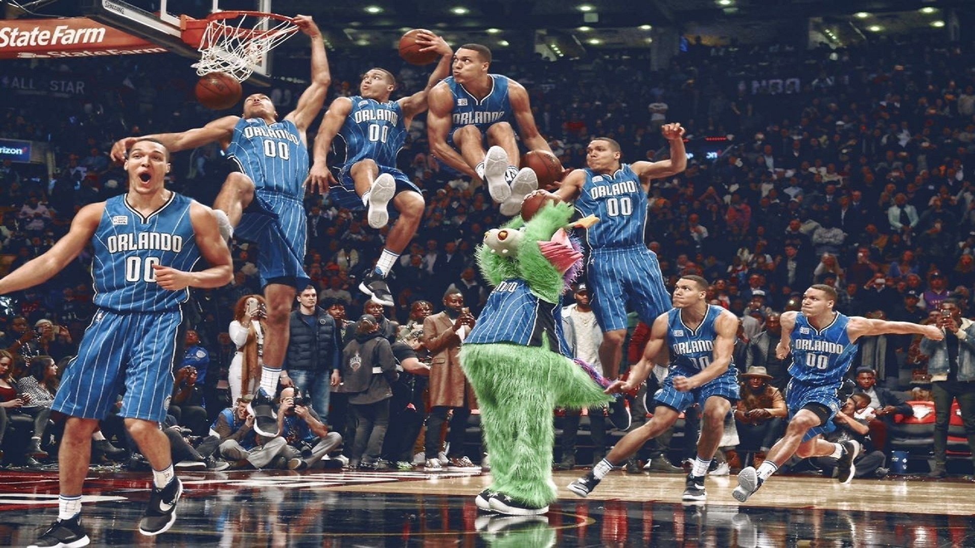 詹姆斯防守端表现积极多次干扰投篮，詹姆斯防守反击